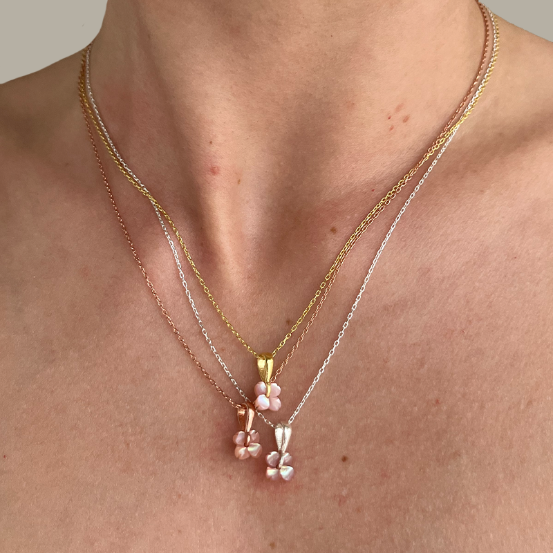 Pembe Sedef Sakura Kolye