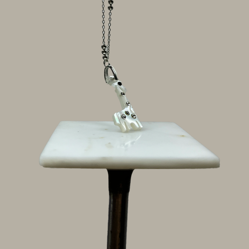 Camelopard Kolye