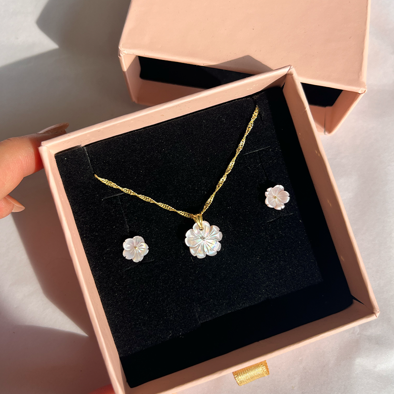 Peony Kolye Ve Küpe Set