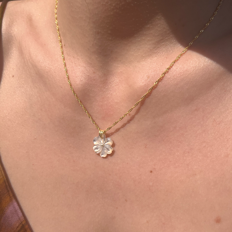Helia Kolye Gold