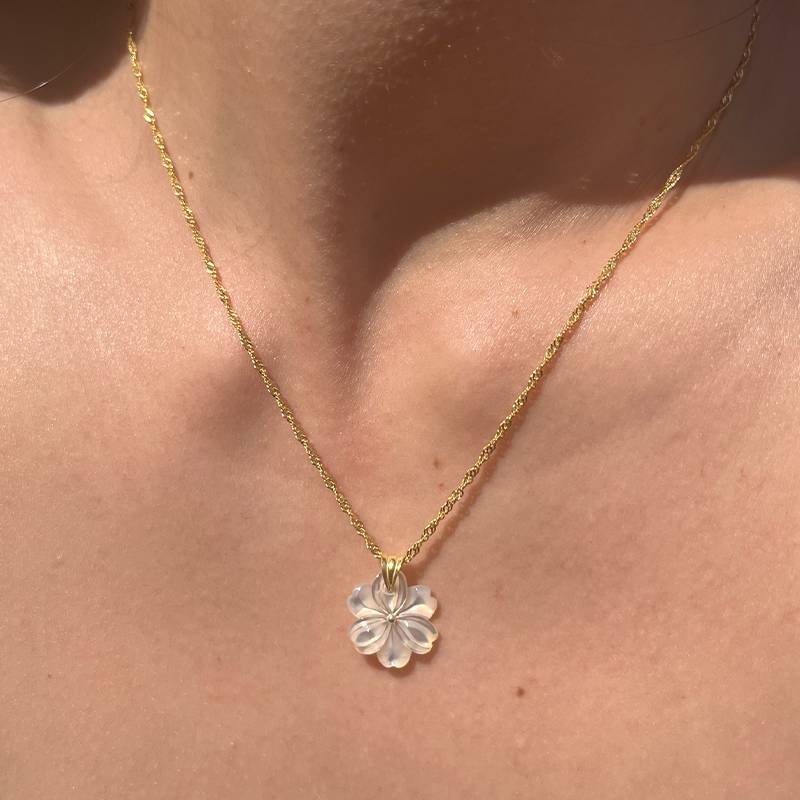 Helia Kolye Gold