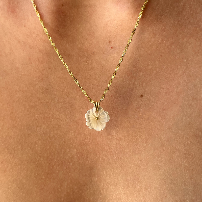 Peony Beyaz Kolye Ve Küpe Set