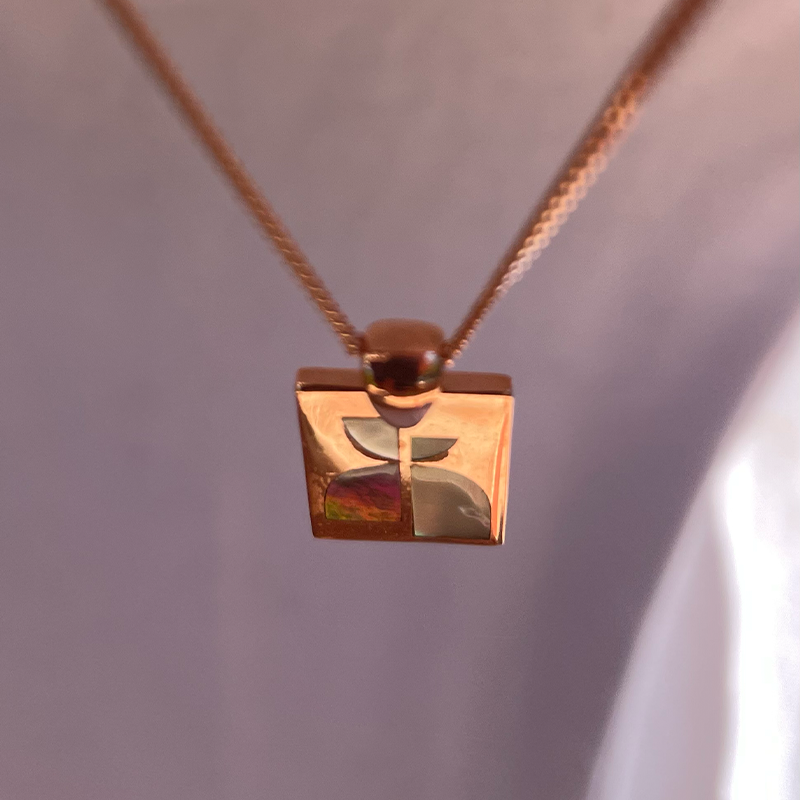 Tempus Kolye