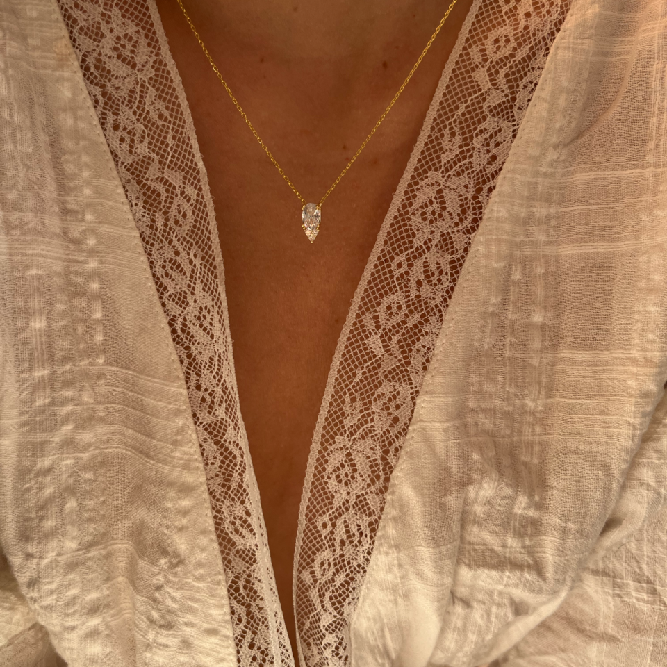 925 Tektaş Damla Kolye