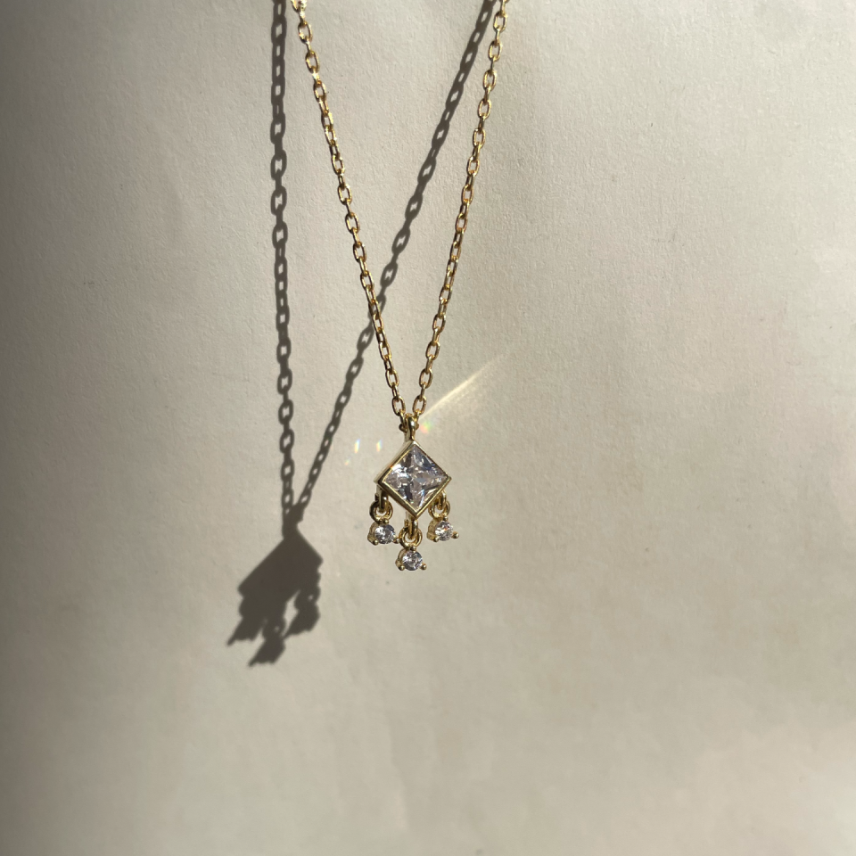 925 Tektaş Sarkıt Kolye