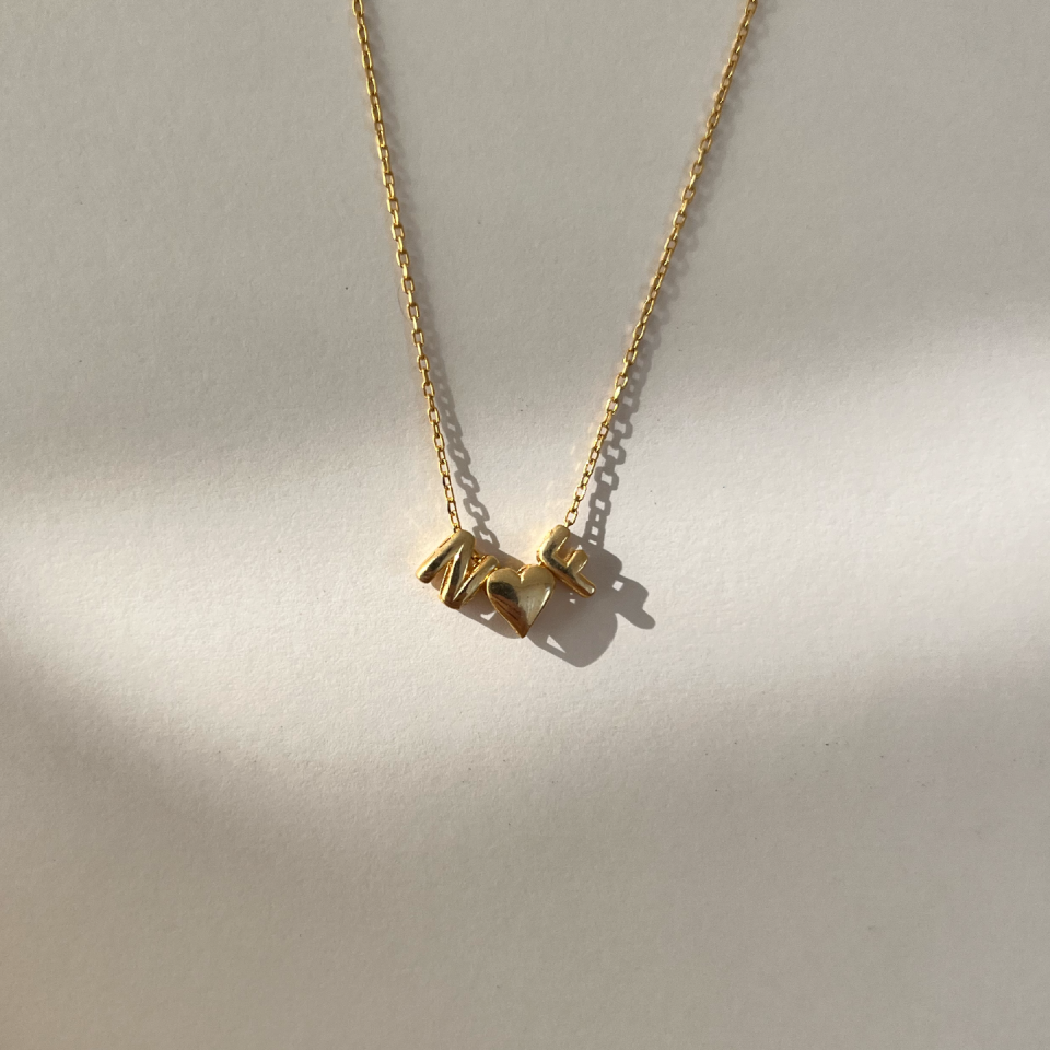 925 Kalp Detaylı Çift Harf Kolye