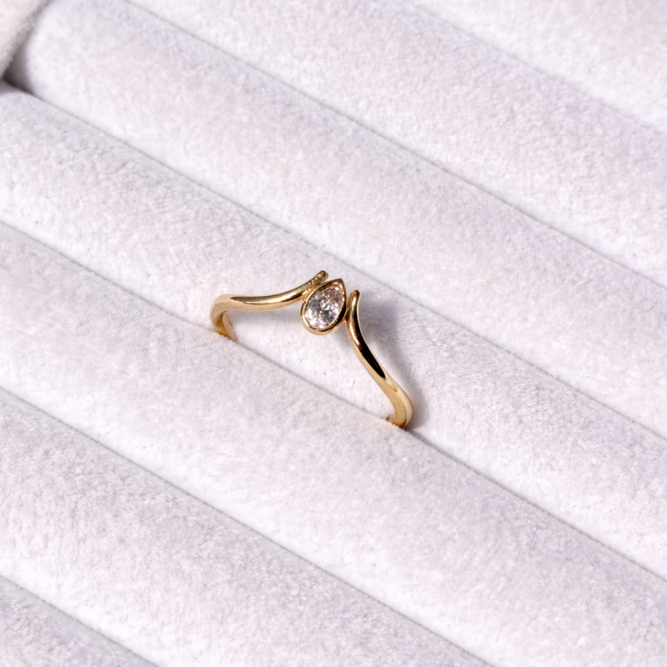 925 Damla Tektaş Yüzük No2