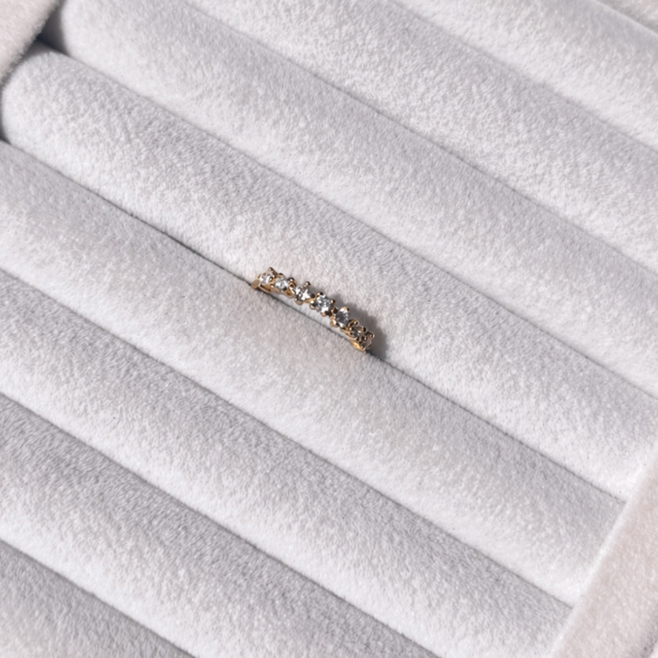 925 Sıralı Taşlı Yüzük